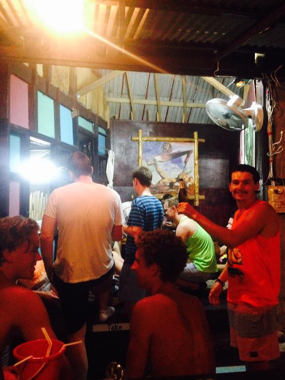 Bamboozle Hostel Haad Rin Zewnętrze zdjęcie