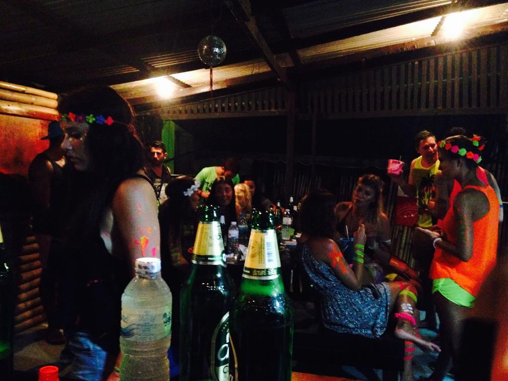 Bamboozle Hostel Haad Rin Zewnętrze zdjęcie